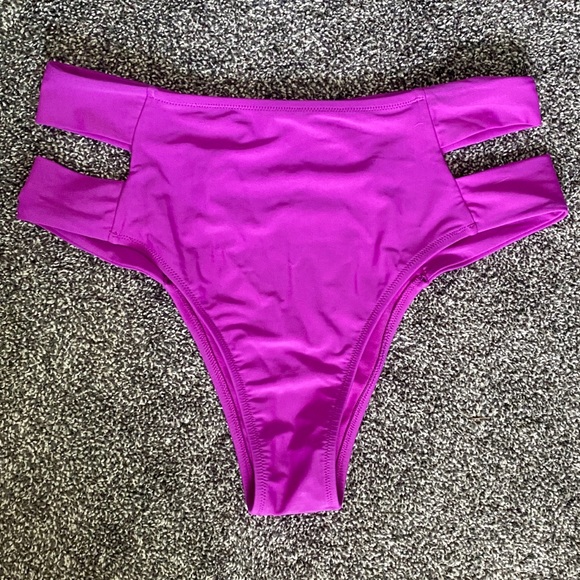 Express Purple Cut-Out Swimsuit Bottoms | Size Large - Picture 2 of 6